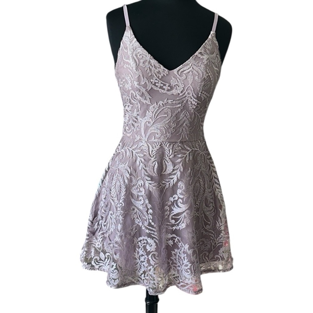 Speechless Dusty Purple Fit and Flare Floral Lace Dress size 9